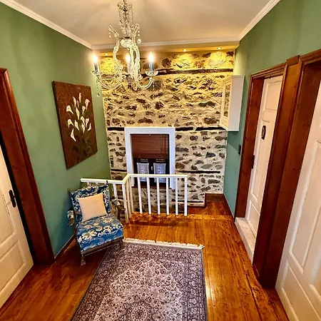 Nikolas Premium Stone Manor *