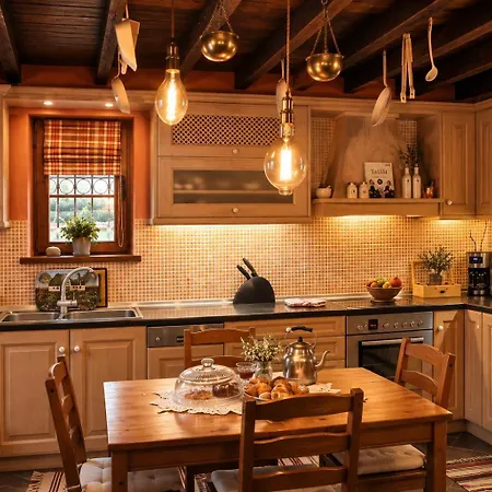 Nikolas Premium Stone Manor Луксозна вила Vogatsiko